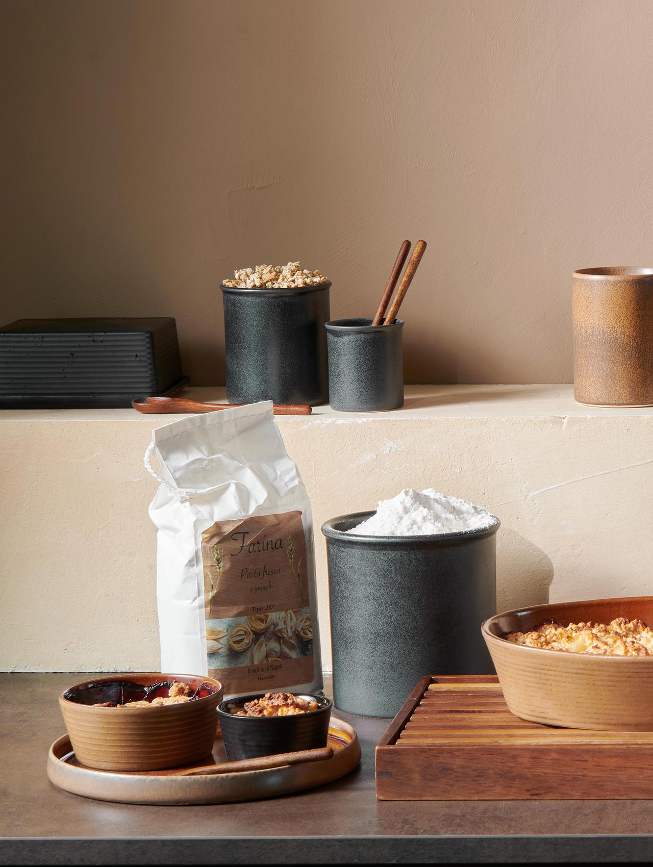 storage jar, black (Ø6.5 × H7 cm)