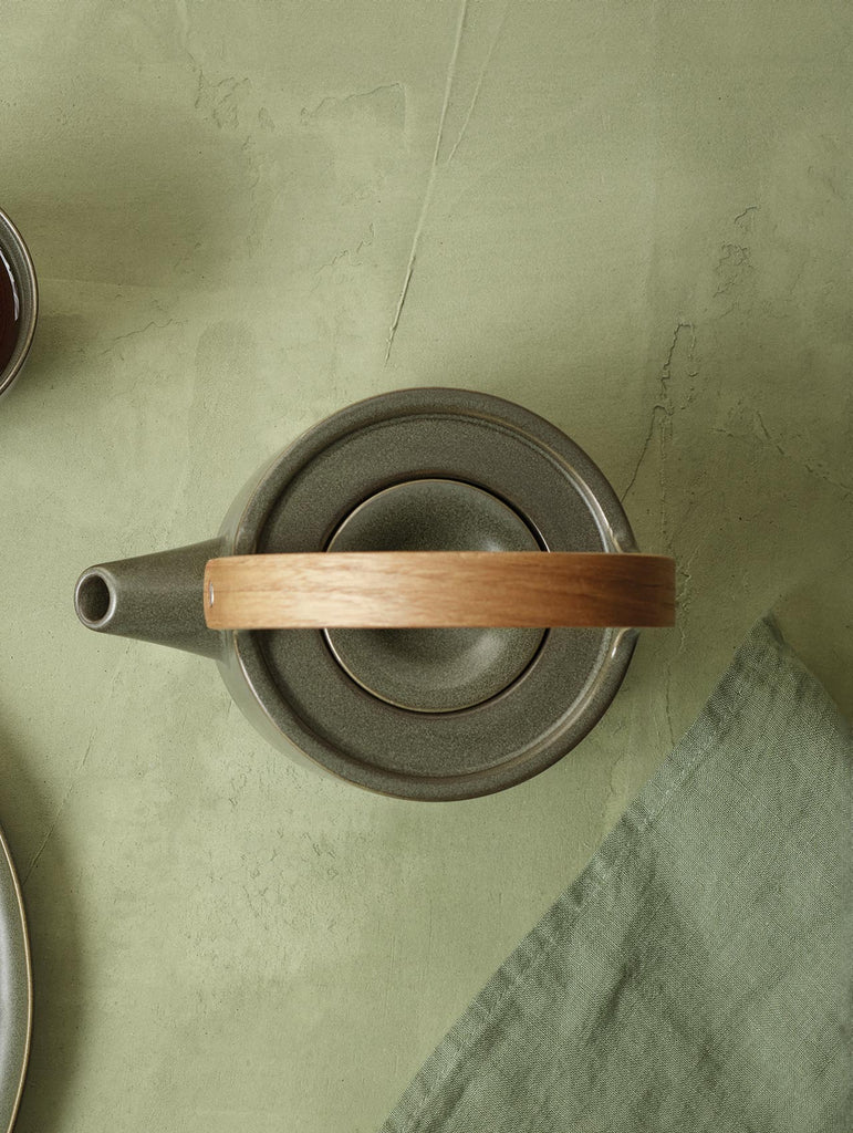 teekanne mit holzgriff, nori