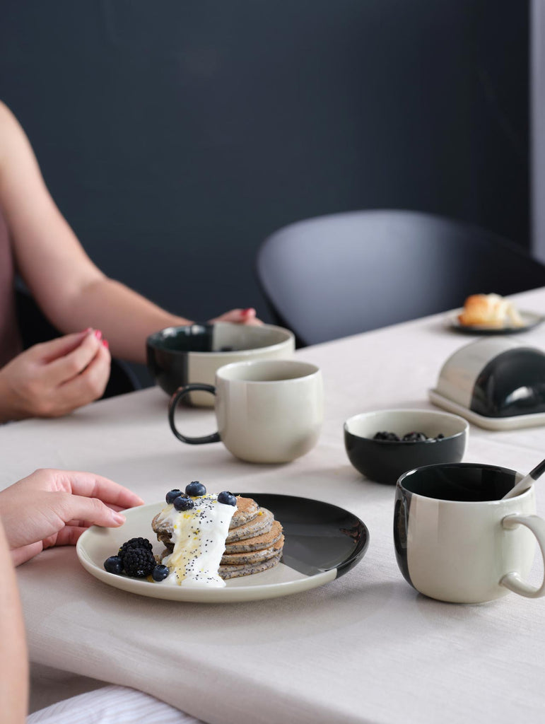 espressotasse, black currant smoothie