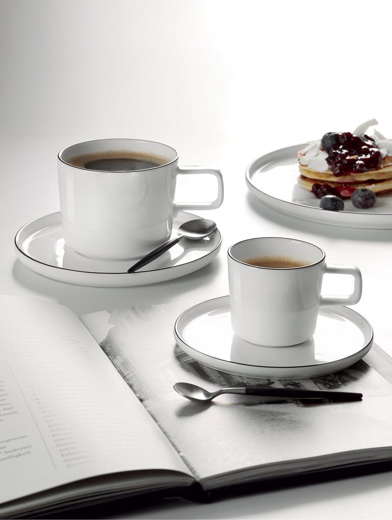 espressotasse mit unterteller, ligne noire