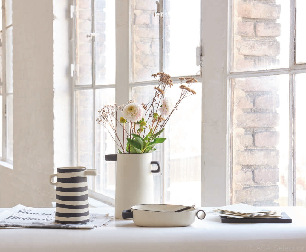 vase